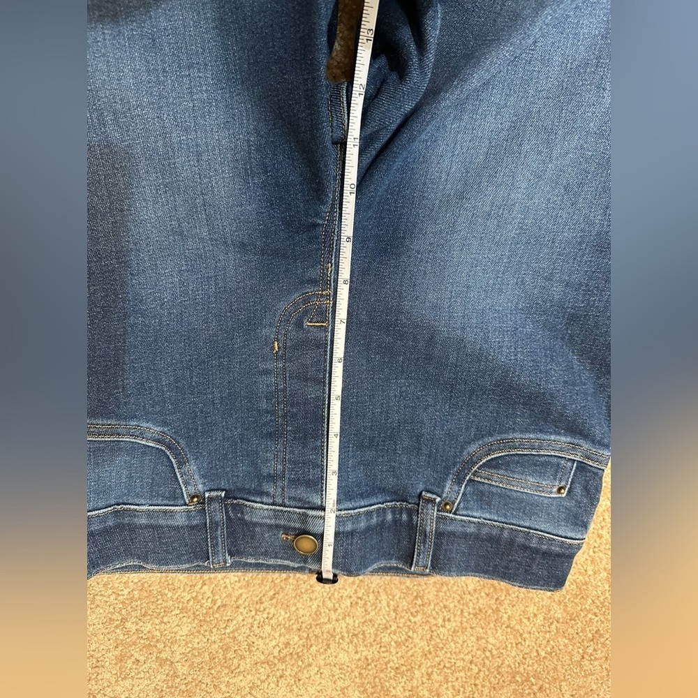 SPANXshape EveryWear Flare Jeans Size M - Picture 10 of 16